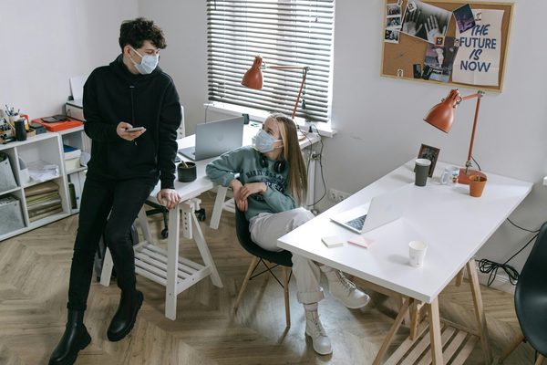 Honoraire agence immo : exposez les frais réels en détail.